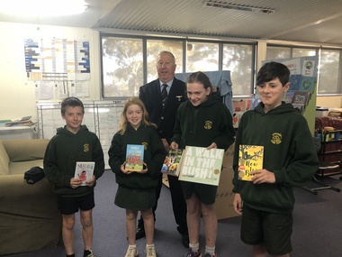 Photograph Collection, Presentation of Books to Elphinstone PS 2018