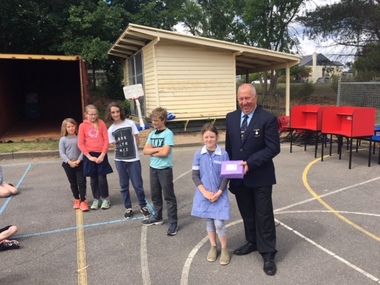 Photograph Collection, Presentation of Books to Taradale Primary School, 2018-11-27