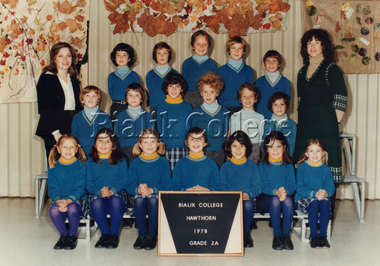 Photograph (item) - Grade 2A, 1978