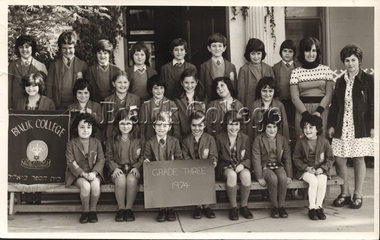 Photograph (item) - Grade 3, 1974