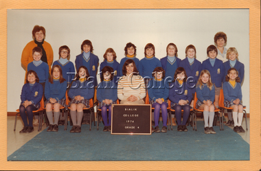 Photograph (item) - Grade 4, 1976