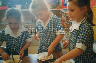 Photograph, Students making fairy bread, c. 2000s