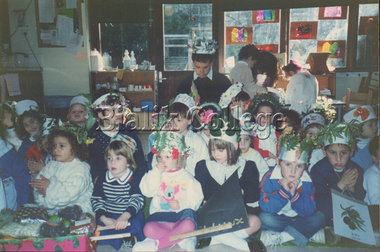 Photograph (item) - Students in flower crowns for Shavuot, 1989