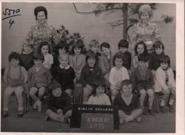 Photograph (item) - Kinder, 1971