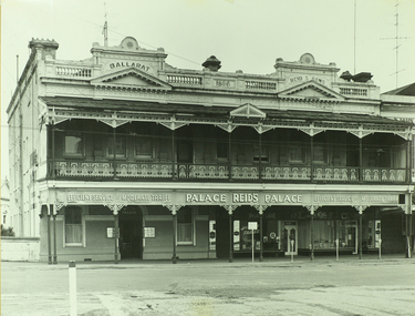 Photograph, Reid's Coffee Palace, Lydiard Street North