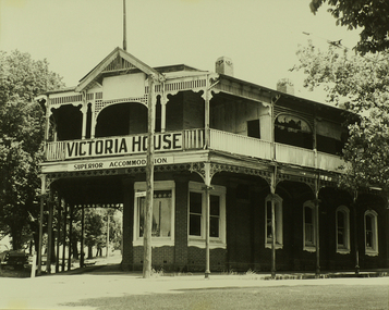 Photograph, Victoria House, Lydiard Street North, Ballarat