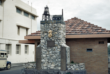 35mm Slide, Gold discovery centenary monument, Albert Street Ballarat, circa 1950s