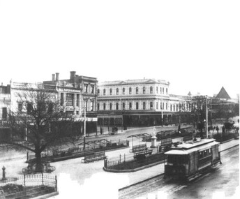 Photograph, Sturt Street in winter circa 1930
