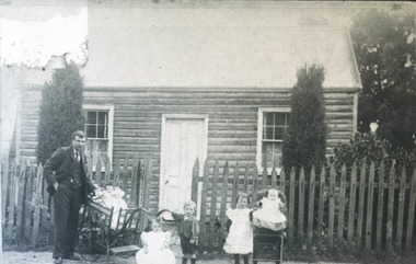 Photograph, Young & Tyson families at their cottage, Allendale circa 1904
