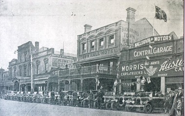 Photograph, Chauffeurs line up along Armstrong Street North, Ballarat circa 1919