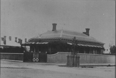 Photograph, "Wuurna" 1321 Sturt Street