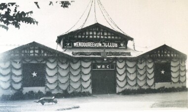 Photograph, Wendouree Rowing Club Boatshed decorated for Ballarat Centenary celebrations 1938
