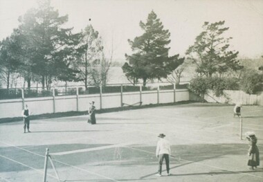 Photograph - Card Box Photographs, Tennis courts at 'Raasay', Ballarat circa 1905s