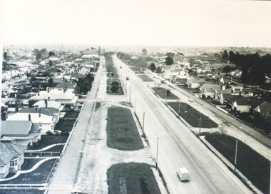 Photograph - Card Box Photographs, Victoria Street, Ballarat circa 1940