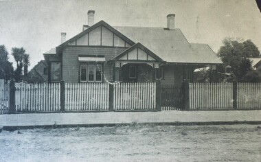 Photograph - Card Box Photographs, Residence of Frank Butler's family, Ballarat circa 1900