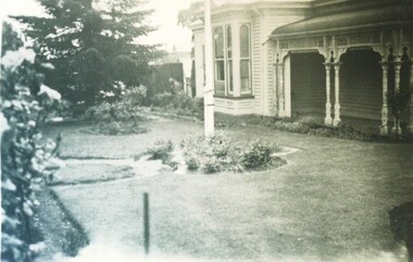 Photograph - Card Box Photographs, Residence of J.B. Camerons, Ballarat circa 1950