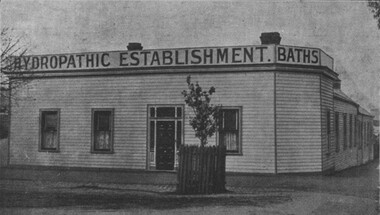 Photograph - Card Box Photographs, Tuckers' Hydropathic Baths, Ballarat 1901