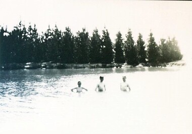 Photograph - Card Box Photographs, Lake Esmond, Ballarat East 1928