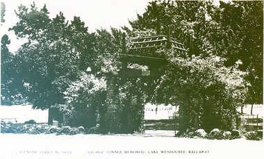 Postcard - Card Box Photographs, George Tonner Memorial, Ballarat Botanic Gardens 1935