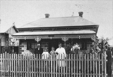 Photograph - Card Box Photographs, Residence of the Usebach family, Ballarat circa 1880