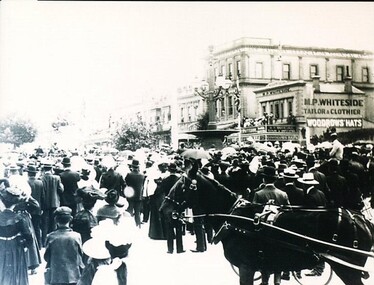 Photograph - Card Box Photographs, People watch the unveiling of the Boer War Statue, Ballarat 1906
