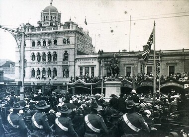 Photograph - Card Box Photographs, Unveiling the Boer War Statue, Ballarat 1906