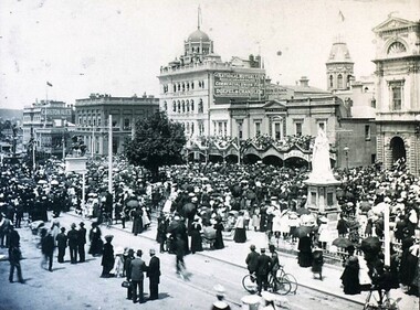 Photograph - Card Box Photographs, Unveiling of the Boer War Statue, Ballarat 1906