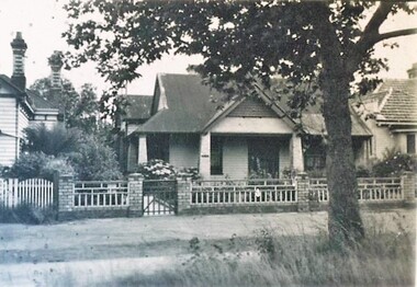 Photograph - Card Box Photographs, 213 Victoria Street, Ballarat East circa 1940
