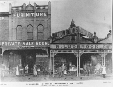 Postcard - Card Box Photographs, R. Ludbrook, 31 and 33 Armstrong Street North.  Ballarat