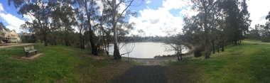 Photograph - Colour, Lake Esmond, Ballarat East, 2016, 17/09/2016