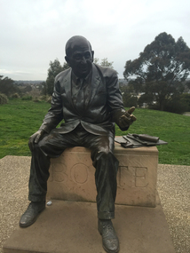 Photograph - Colour, Statue of Sir Henry Bolte, 2016, 19/07/2016