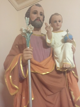 Statue
