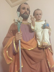 Statue