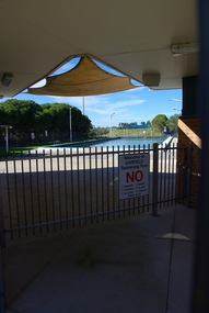 Photograph - Colour, Clare Gervasoni, Garfield Swimming Pool, 27/08/2011