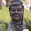 Stutue of a woman