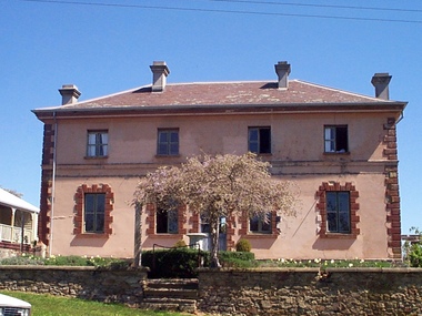 Photograph - Photograph - Colour, Clare Gervasoni, Villa Parma, Hepburn Springs, 1999, 28/09/1999