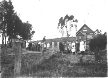 Pamphlet - Photograph - Black and White, Yandoit Hill State School (No 2052)