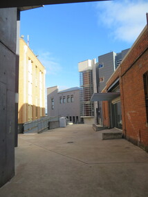 Photograph - Photograph - Colour, Federation University Arts Academy, Ballarat, 2017, 30/06/2017