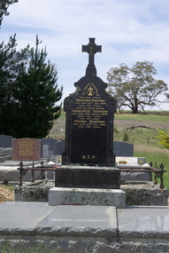 Photograph - Photograph - Colour, Clare Gervasoni, Nazzaro and Charlotte Sartori Headstone at the Franklinford Cemetery, 2015, 25/10/2015