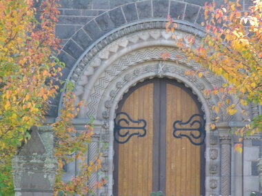 Photograph - Colour, Stonework around door, St Andrew's, Sturt Street, Ballarat