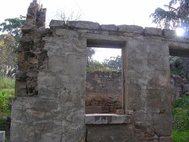 Photograph - Colour, Detail, stone cottage, Agitation Hill, Chewton, 2011