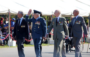 Digital photographs, L.J. Gervasoni, ANZAC Day at the Shrine - dawn service, 2014