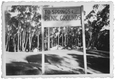 Photograph - Black and White, Mineral Springs (probably Daylesford), c1930