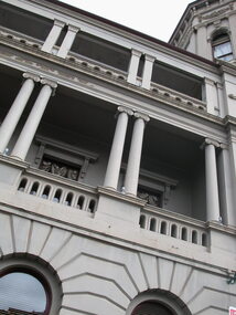 Architectural feature