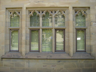 Photograph - Colour, Clare Gervasoni, University of Melbourne Old Physics Building, 2010, 29/09/2010