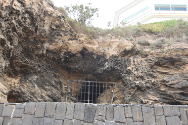 Photograph - Colour, Clare Gervasoni, Buckley's Cave, Point Lonsdale, 31/03/2015