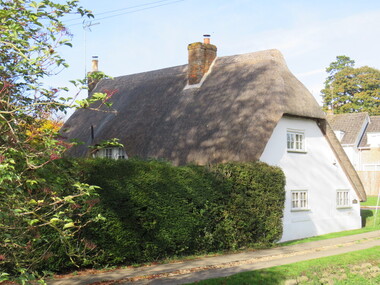 Photograph - Colour, Cottages with thatched roofs, Collingbourne, 31 October 2016