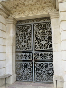 Photograph - Colour, Door, Hampton Palace, England