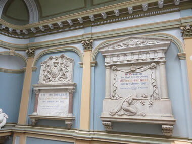 Photograph - Colour, Interior Wall in the Ballarat Town Hall, 2017, 15/09/2017