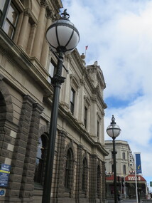 Photograph - Colour, Lamp Outside the Ballarat Town Hall, 2017, 15/09/2017